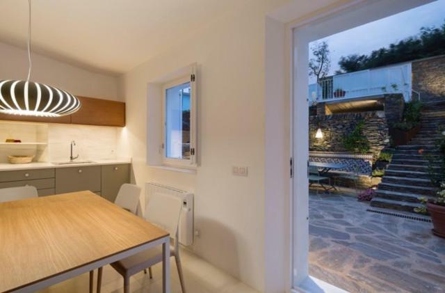 Centric Townhouse With Sea View - Casa Marta Villa กาดาเกส ภายนอก รูปภาพ