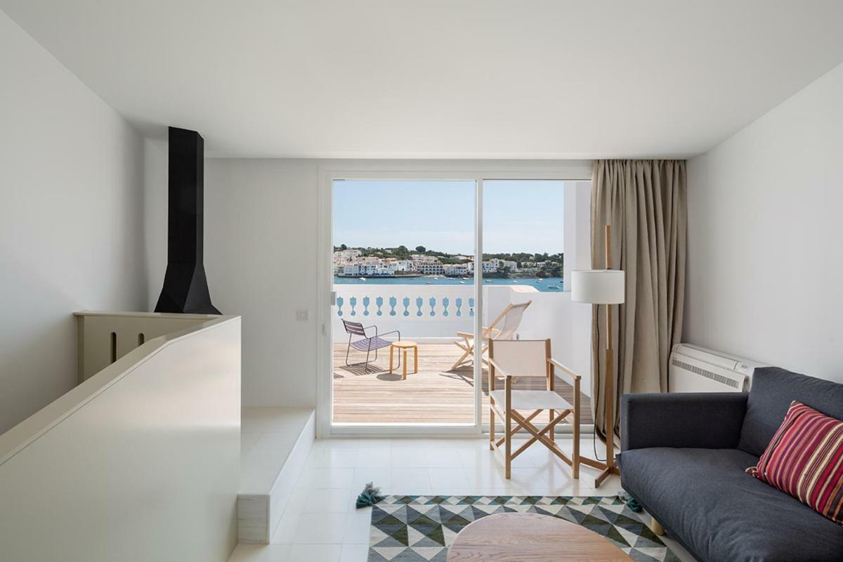 Centric Townhouse With Sea View - Casa Marta Villa กาดาเกส ภายนอก รูปภาพ
